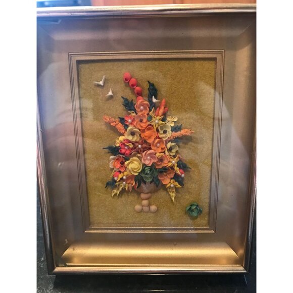 Vtg 1960's Miniature Seashell Art Craft Flowers In a Vase Handmade Incredible - Picture 1 of 8